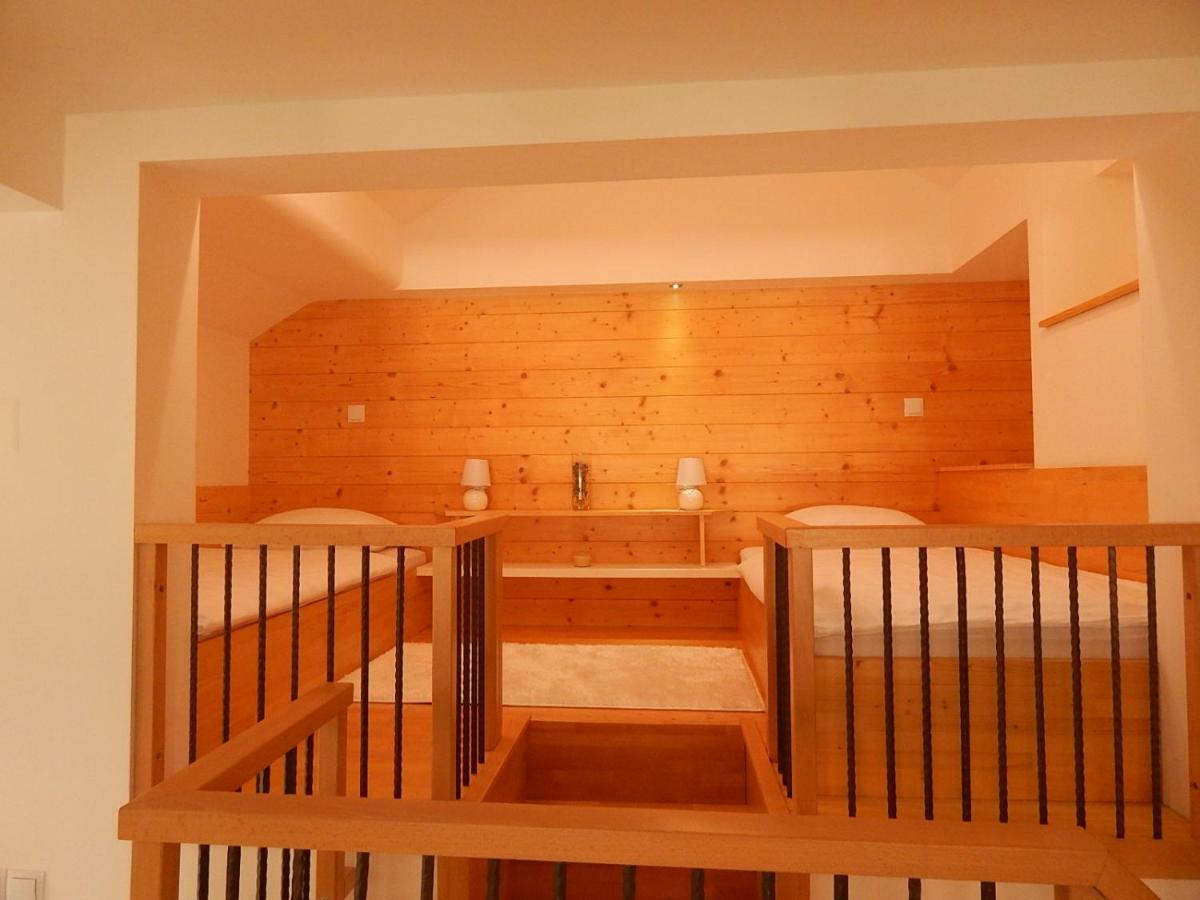 Studio Apartman Lakasa Rakovica Kültér fotó